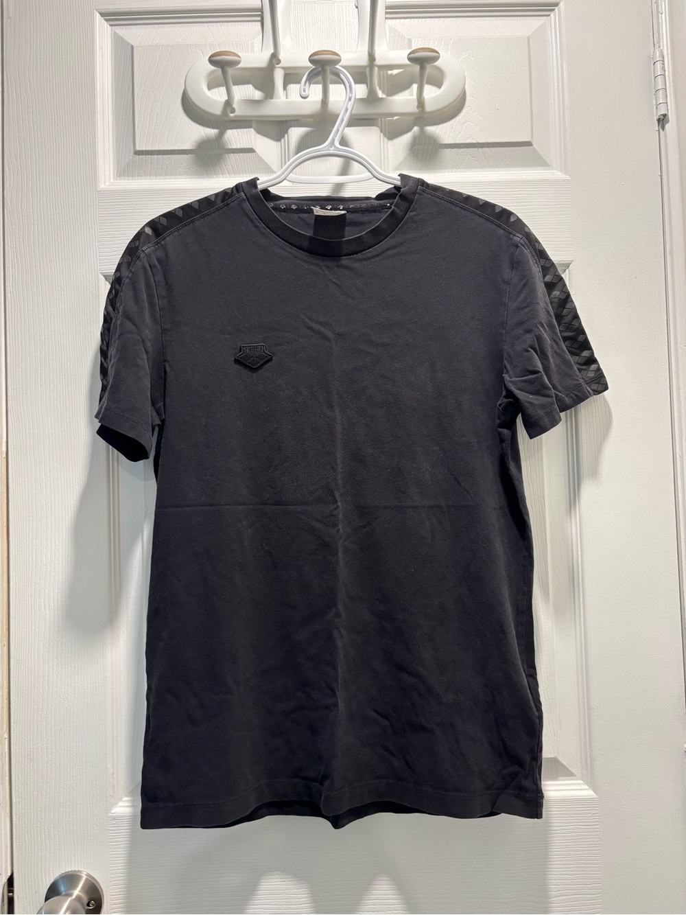 100% Cotton Arena Black Short Sleeve Crewneck Shirt